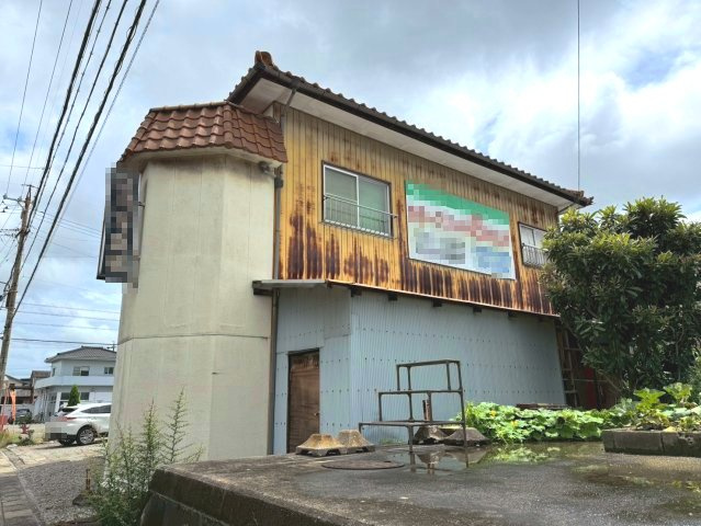 田戸町3丁目貸店舗の外観