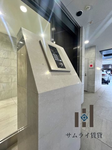 BERG IZUMI(ベルグイズミ)のエントランス