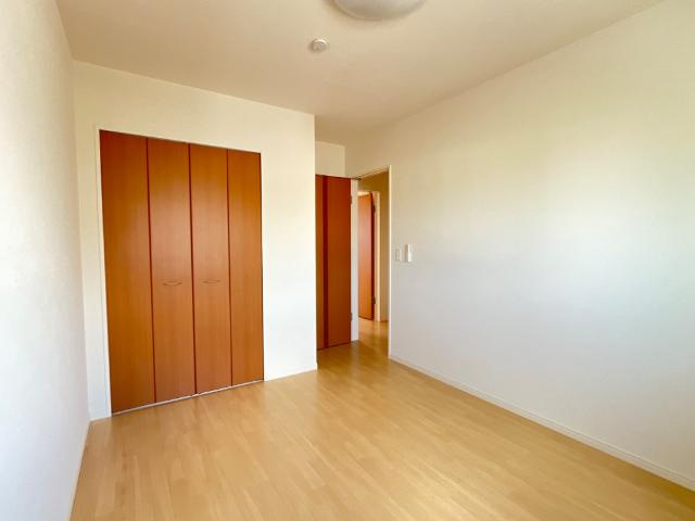 グランツ本今の内装|洋室