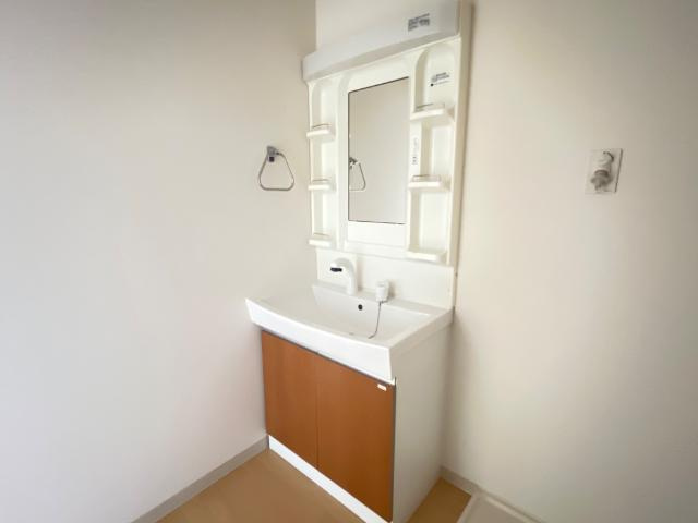 グランツ本今の洗面所|洗面