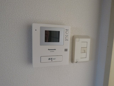 【セキュリティ】 | スカイメゾンA | TVモニター付きインターホン