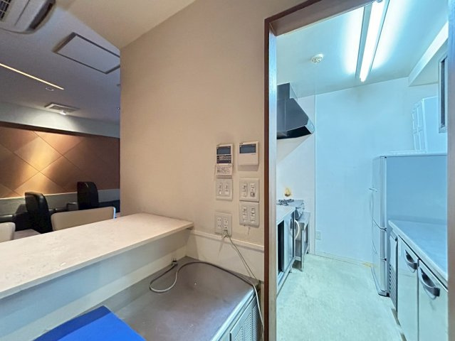 康生通り イーラウエストビルのキッチン