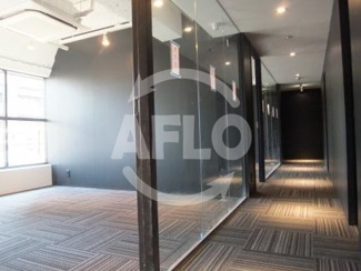 【エントランス】 | RE-011 | RE-011　廊下