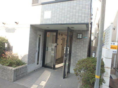 【エントランス】 | セジュール青木 | 建物の内部です