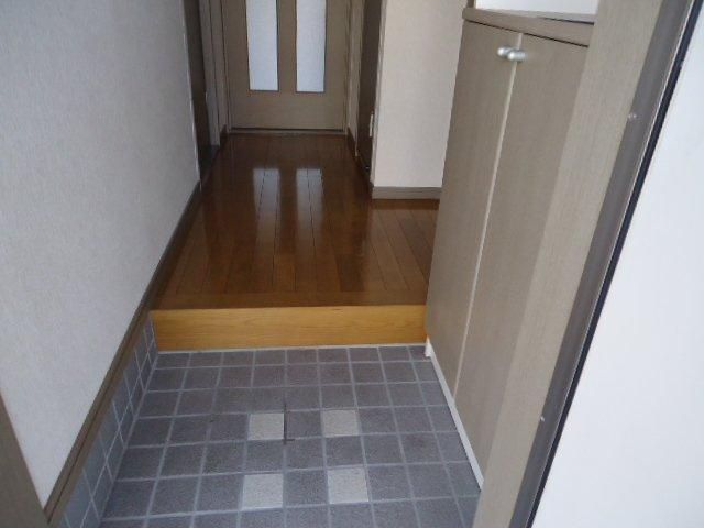 エクセレントハイツ　２号館の玄関|玄関（イメージ）