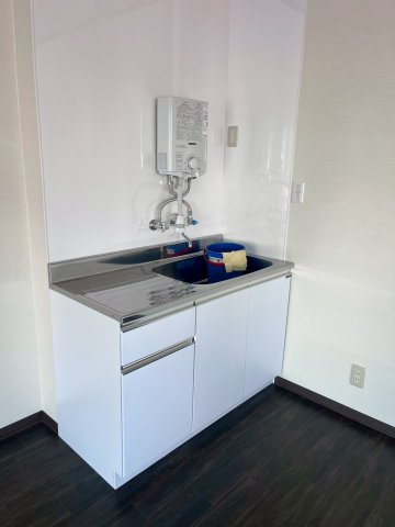 高林東町貸テナントの内装