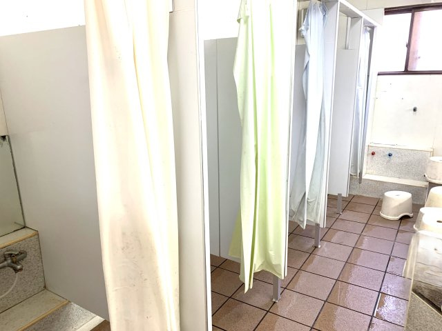 碧南市縄手町のシャワールーム