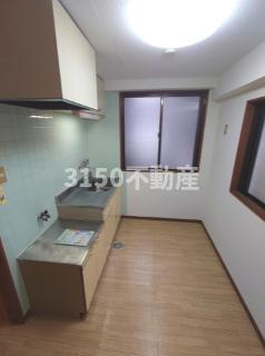 白山パレドールの居間・リビング