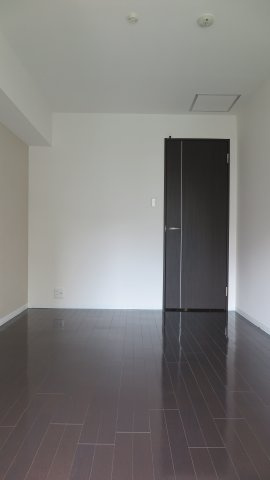 シャトー豊田の洋室