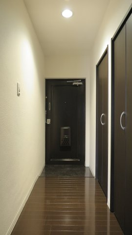 シャトー豊田の玄関