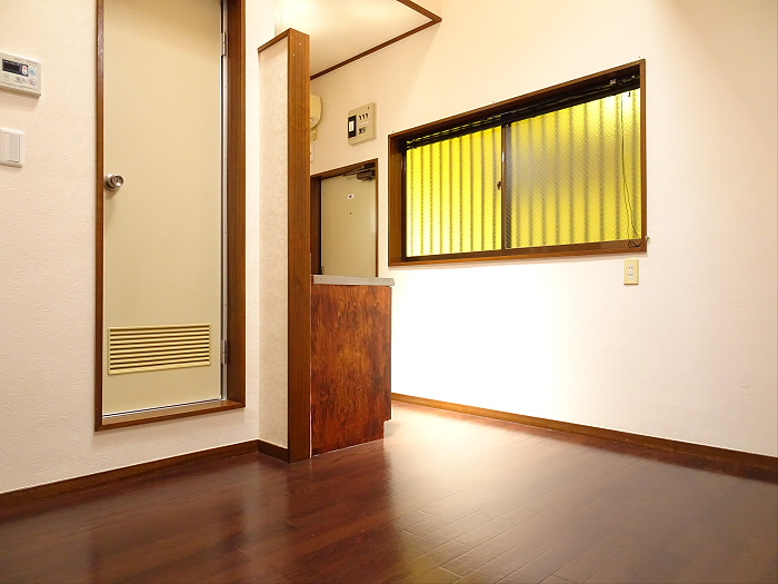 小倉ハイツの居間・リビング