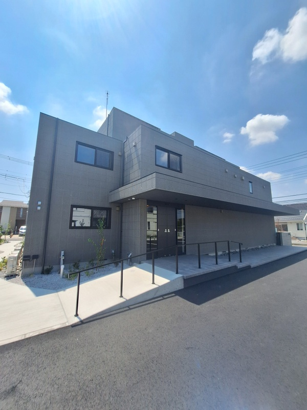 ルミナスガーデン東大宮の外観|HEBEL HAUSの賃貸住宅へーベルメゾンＺＥＨ