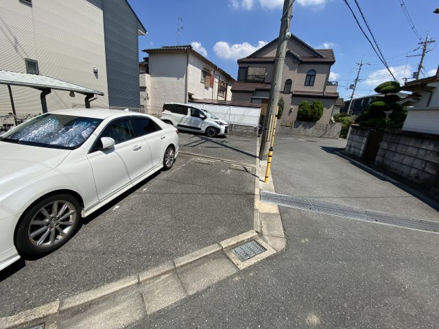 【駐車場】 | ブライト　ホルン