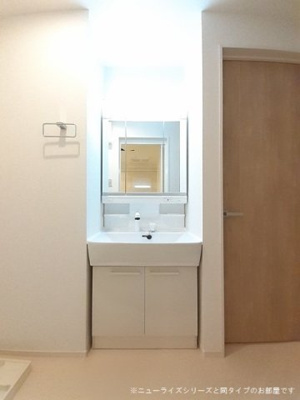 【洗面所】 | メゾン　リヴィエール　Ⅶ