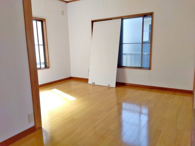 【洋室】 | 三島市南田町 中古住宅 EH05707 | 三島市南田町　2F洋室