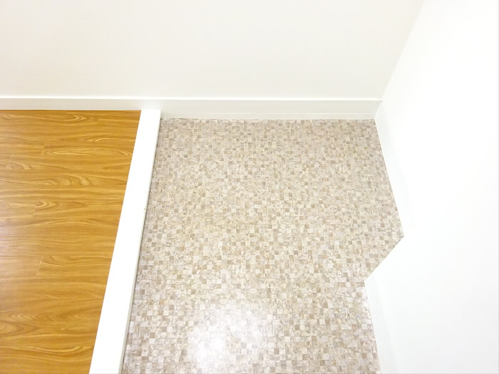 冨澤コーポの玄関