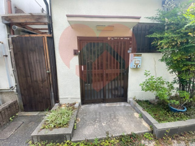  | 堺市堺区石津町1丁平屋