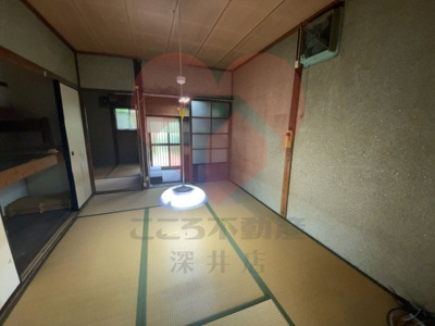  | 堺市堺区石津町1丁平屋