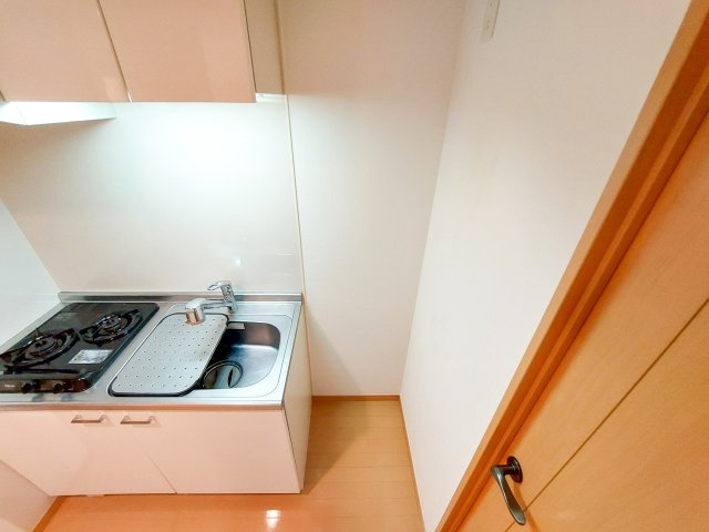 サヴォイテンジンスクワイヤー　8階のキッチン|別号室のものになります。現状優先。