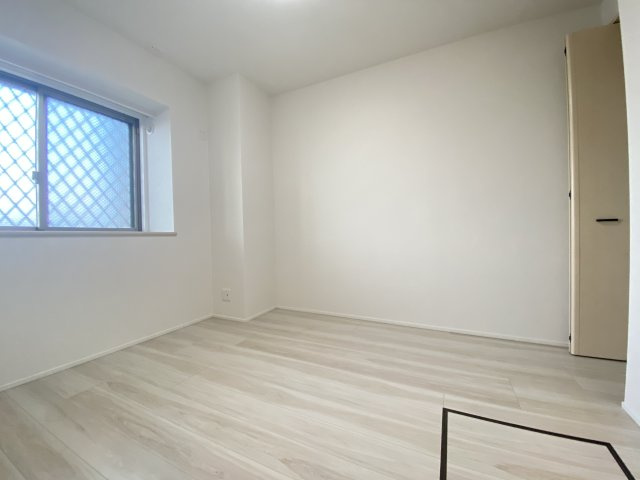 【洋室】 | コアマンションルネス九品寺