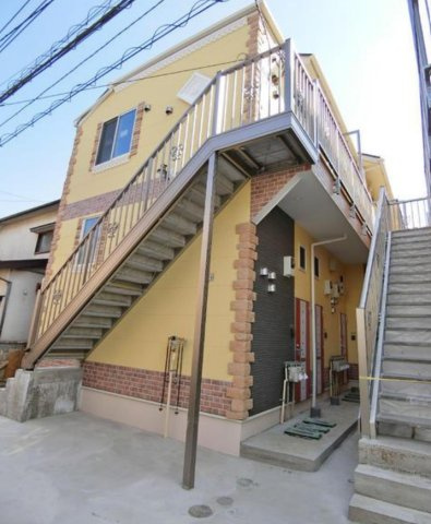 横浜市南区三春台　一棟アパート