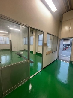 吉塚5丁目倉庫の内装