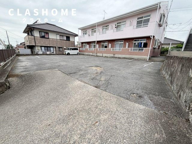 ペンションMORIⅡ　　　刈谷市近郊の賃貸はクラスホーム刈谷店の駐車場