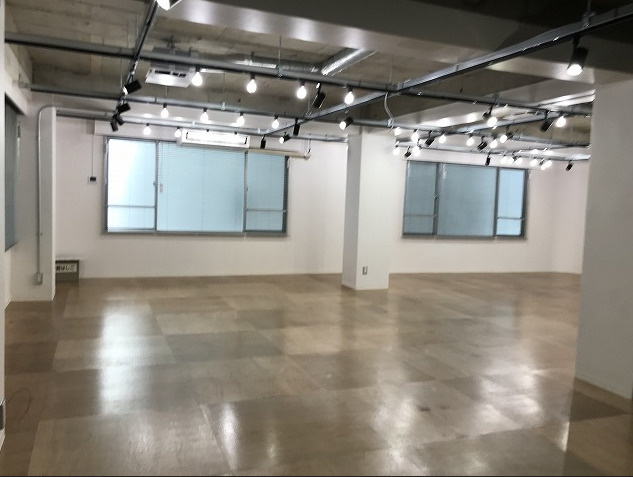 東京都渋谷区代々木1丁目　売事務所の内装