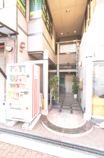 OSKのエントランス