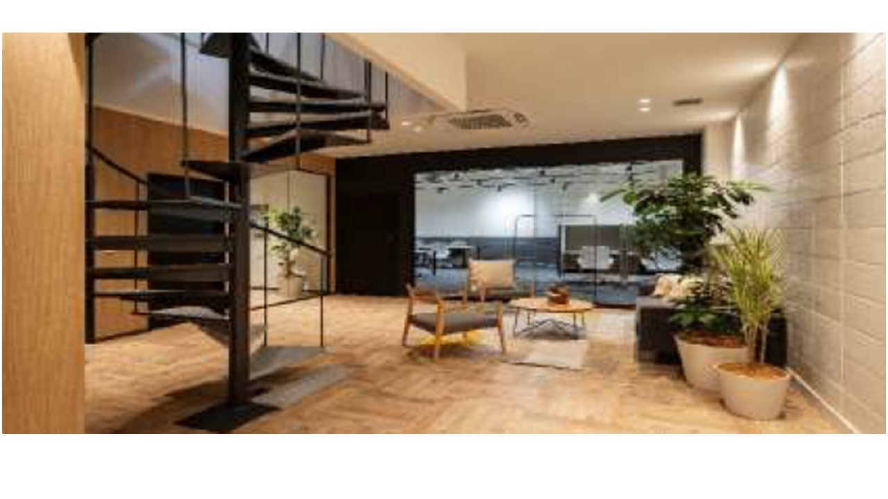 東京都千代田区九段南3丁目　売事務所の内装