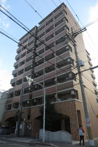 シャルマンフジ阿波座ウエストの外観