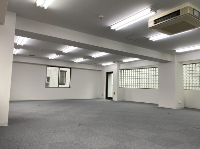 長谷部第2ビルの内装|室内写真③