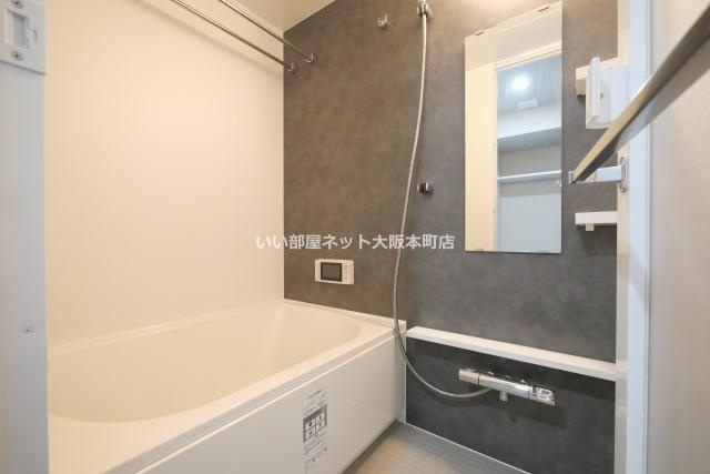 アーバネックス天満橋Frontの浴室