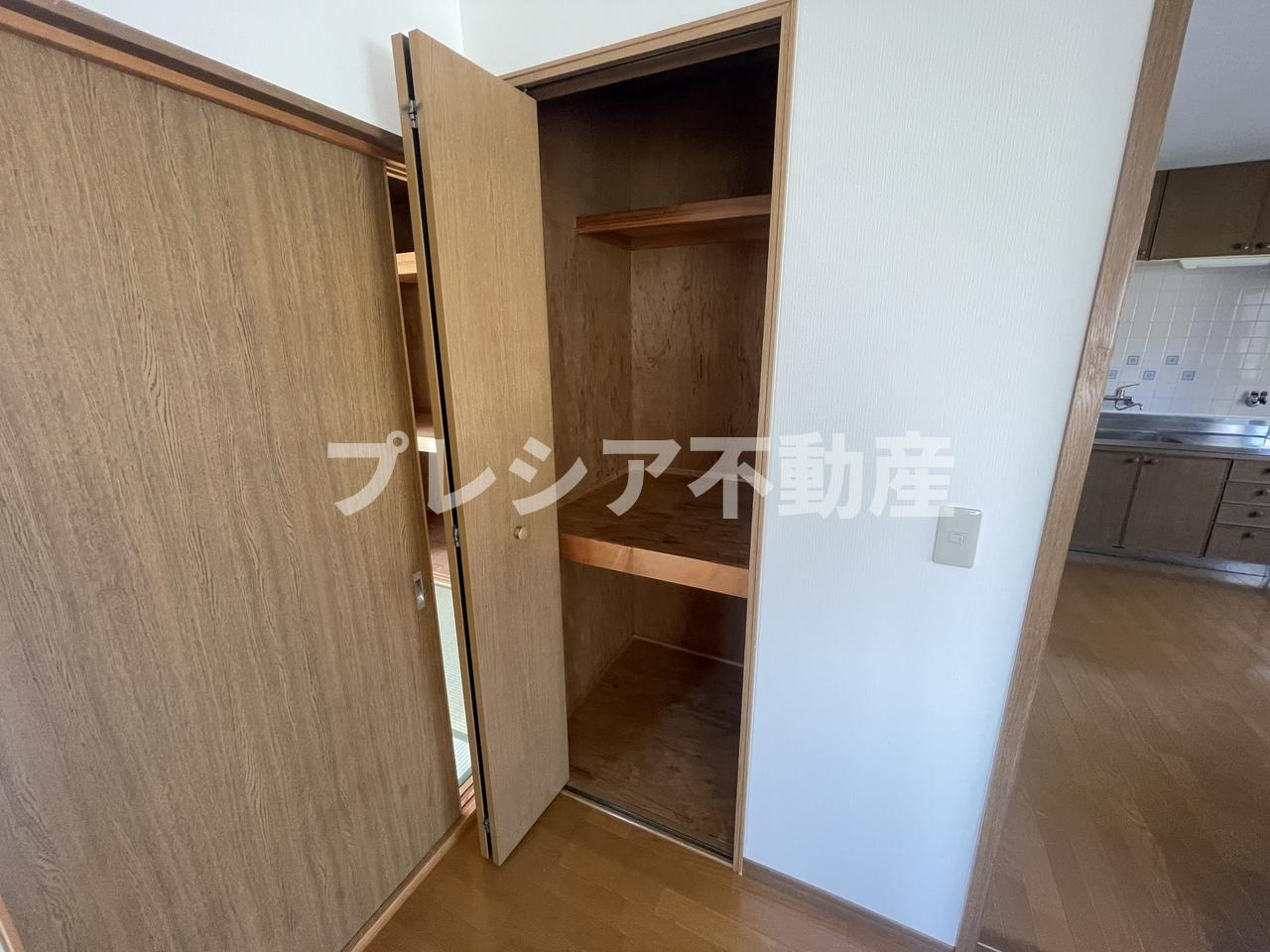 サンサンハイツの収納