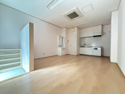 【内装】 | モンテ王子