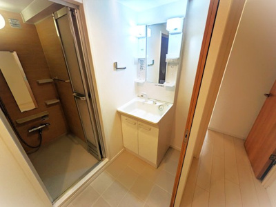 【独立洗面台】 | トーカンマンション川口第二 | 独立洗面化粧台が付いています