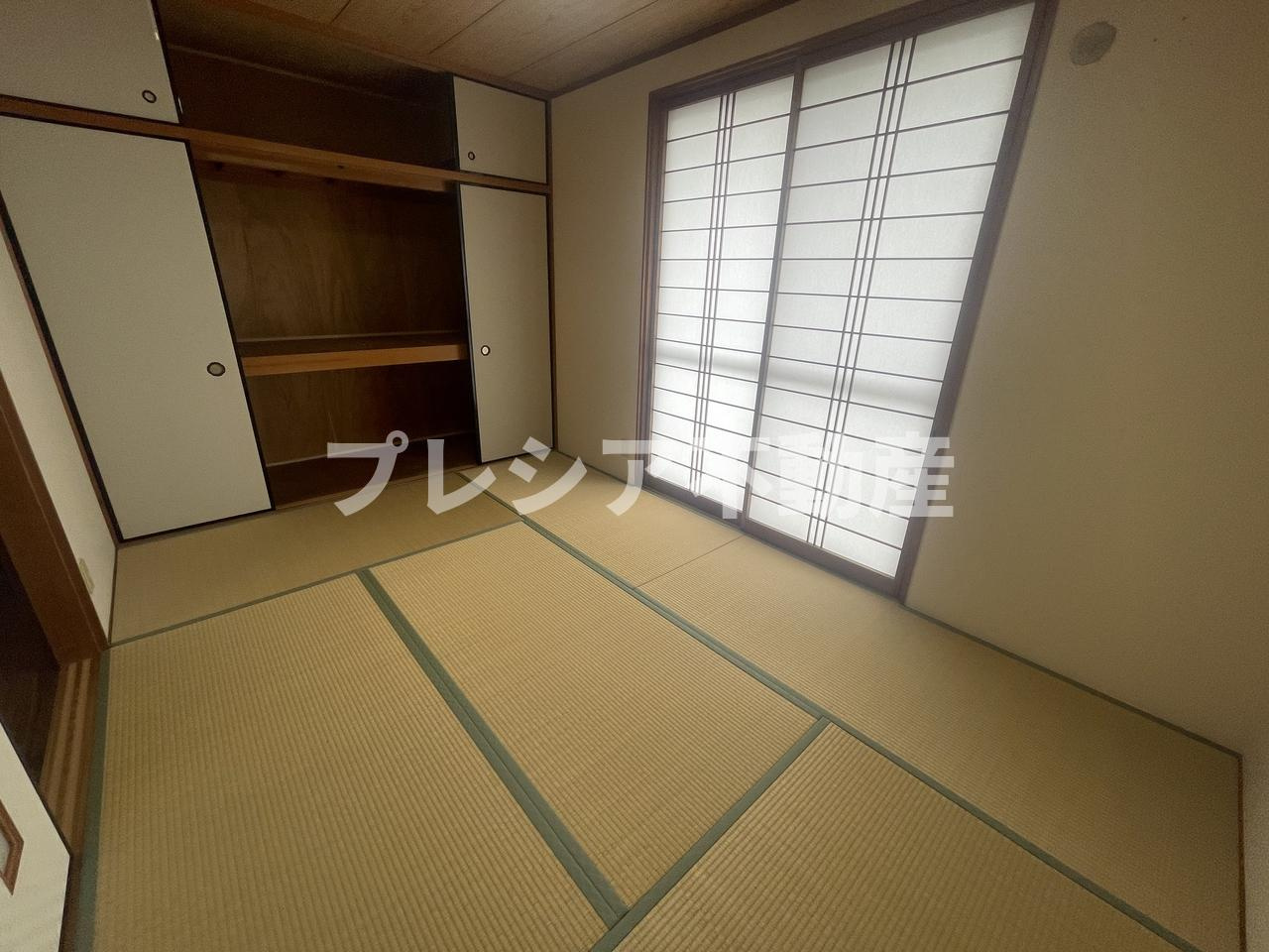 甲子園ハイツの和室