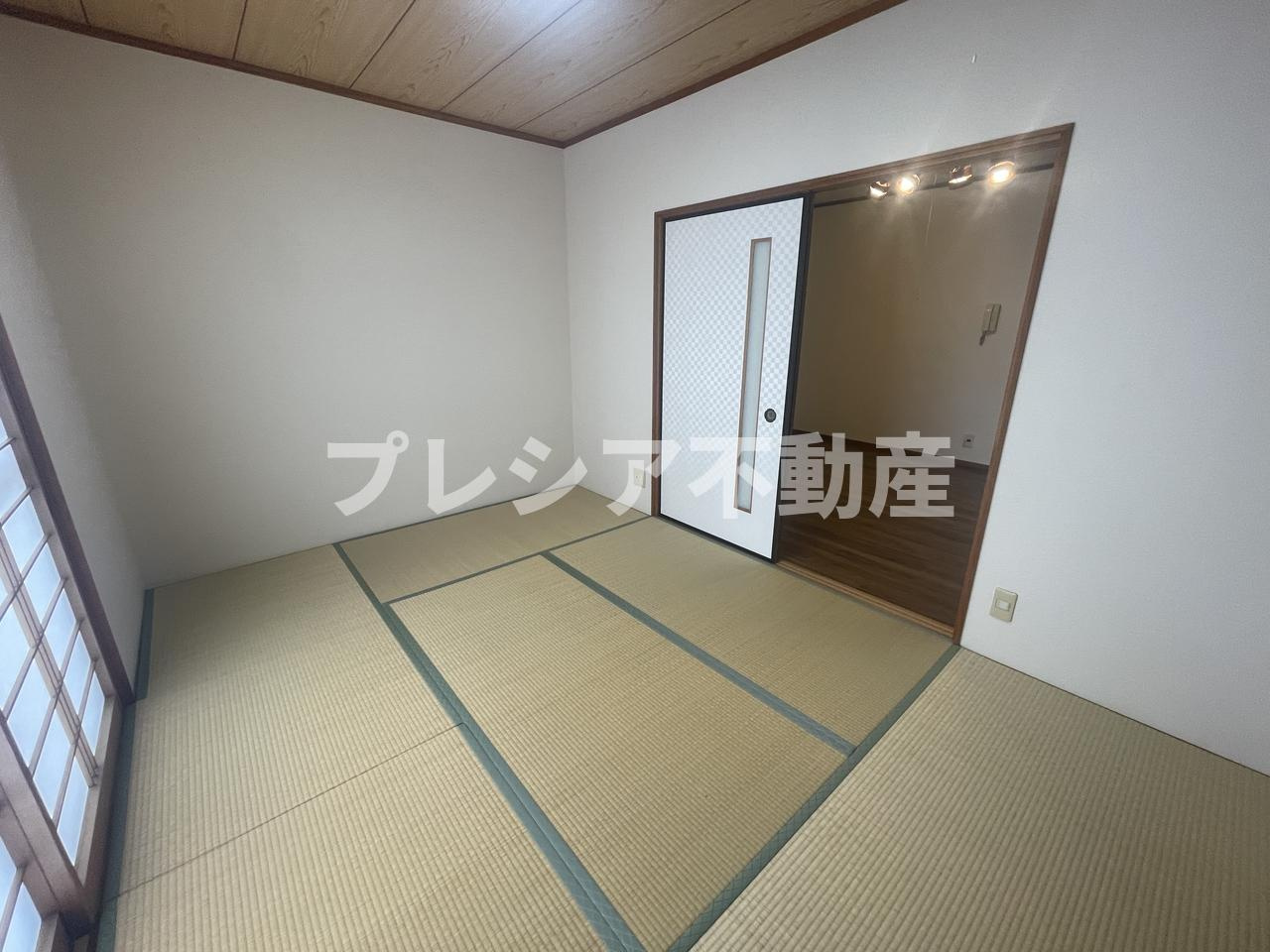 甲子園ハイツの和室