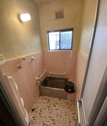 和歌山市中島・中古戸建・54677の浴室