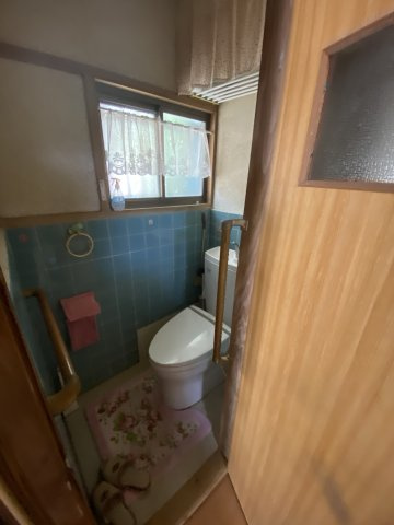 和歌山市中島・中古戸建・54677のトイレ