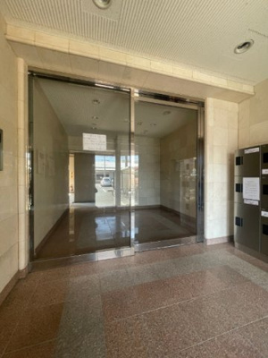 【エントランス】 | アロッジオ尾ノ上