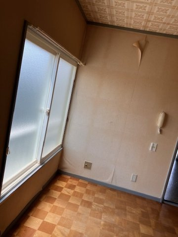 コーポラスセゾンⅢの内装|ゆったり過ごせるリビングです