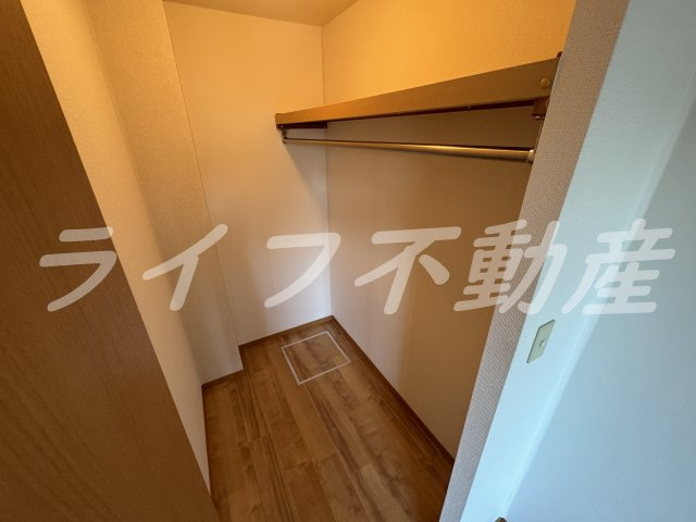 ミラーハイツIIIの収納|便利な収納スペースです