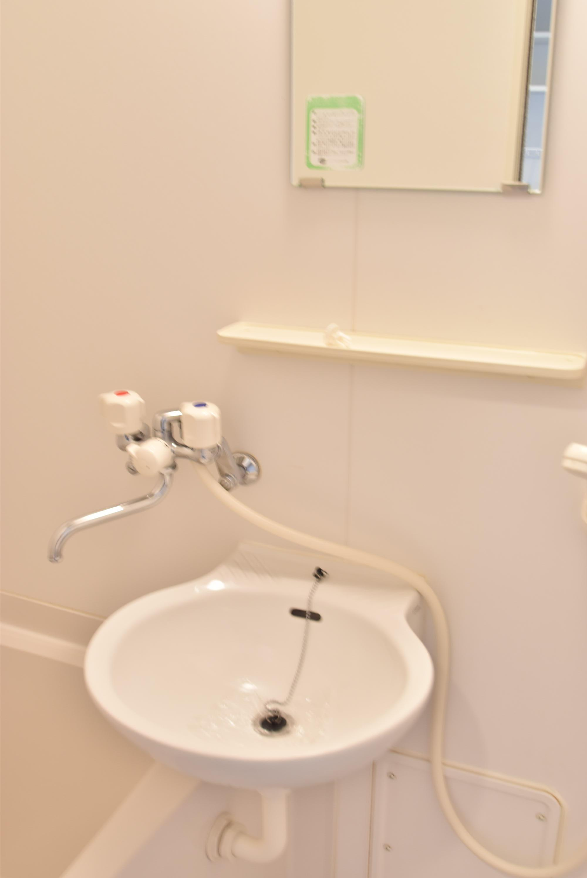 大阪市都島区都島北通２丁目の賃貸マンションの洗面所