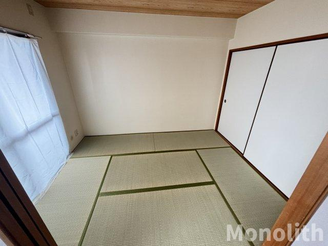 ジョイフル寿の和室