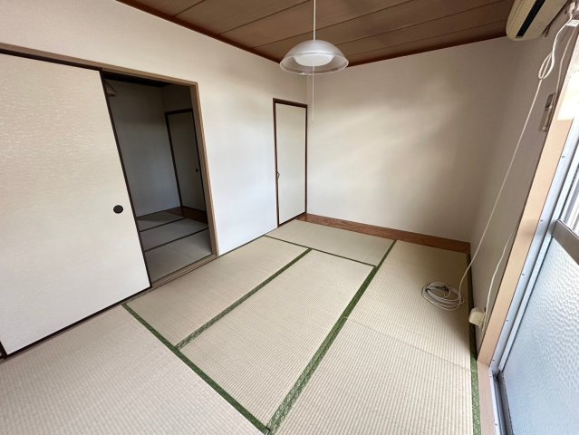 コーポスガの和室