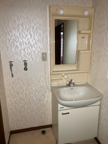 フォーラム東洋B棟の洗面所|洗面所です