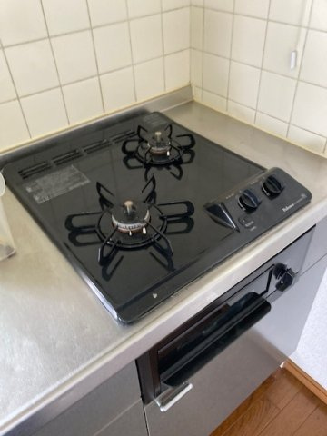 フォーラム東洋B棟のキッチン|コンロ付