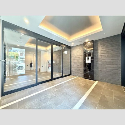 【エントランス】 | エスリード栄ラ・ヴィ