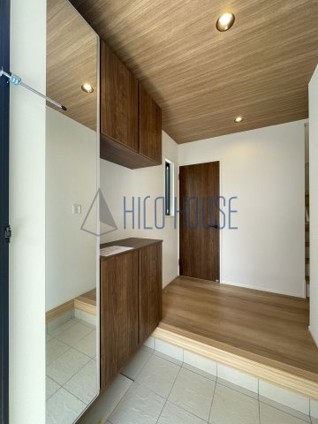 4191ふじみ野市南台1棟1号棟の玄関